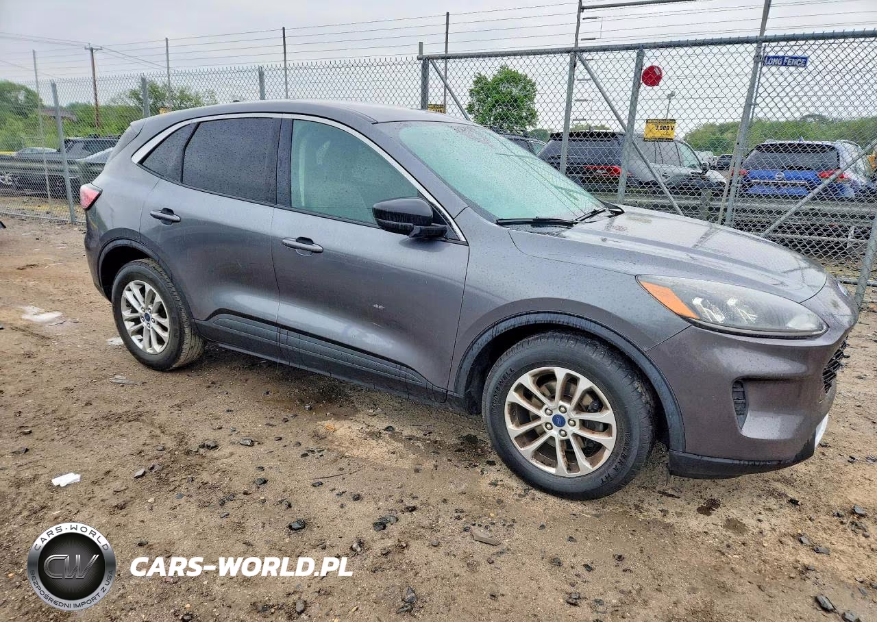 2022 Ford Escape Se VIN:1FMCU0G69NUA24997 - 4