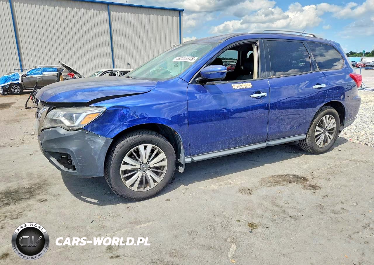2017 Nissan Pathfinder S