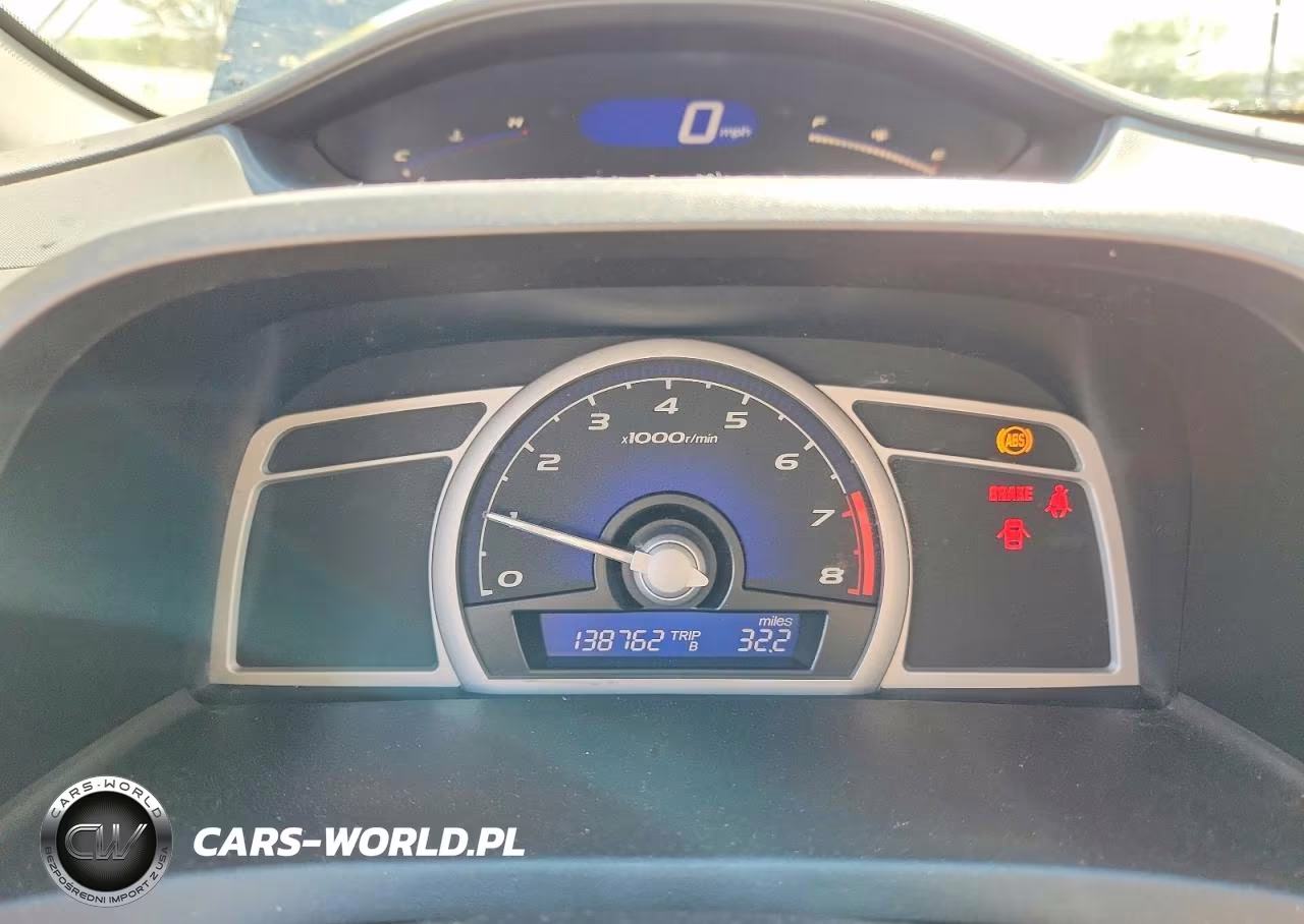 2010 Honda Civic Lx VIN:2HGFG1A61AH529874 - 9