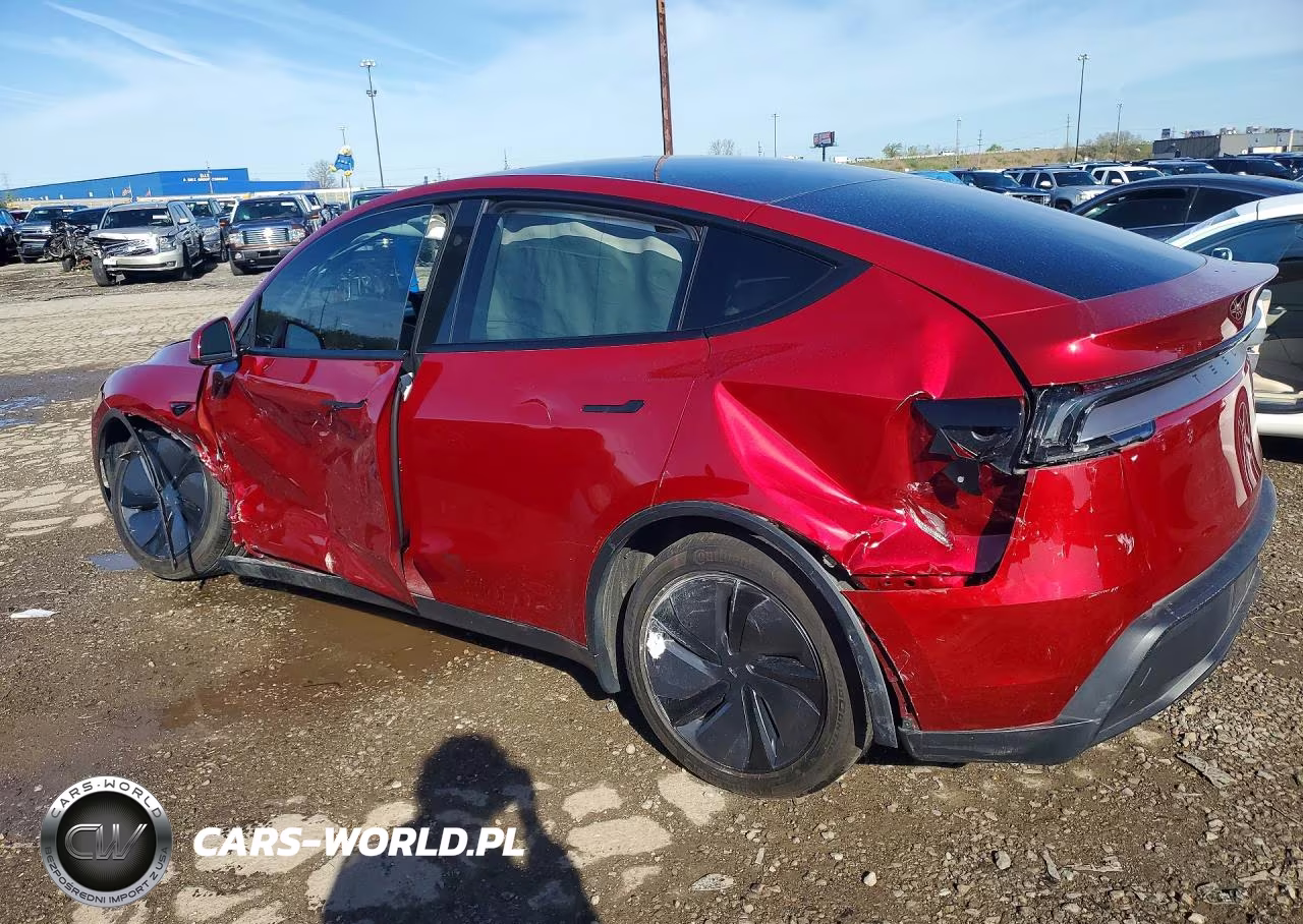 2026 Tesla Model Y VIN:7SAYGDEE9TF403610 - 2