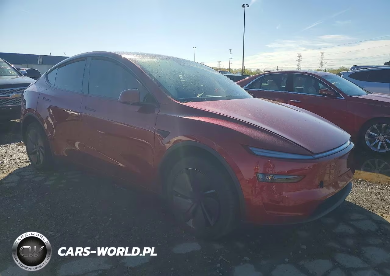 2026 Tesla Model Y VIN:7SAYGDEE9TF403610 - 4