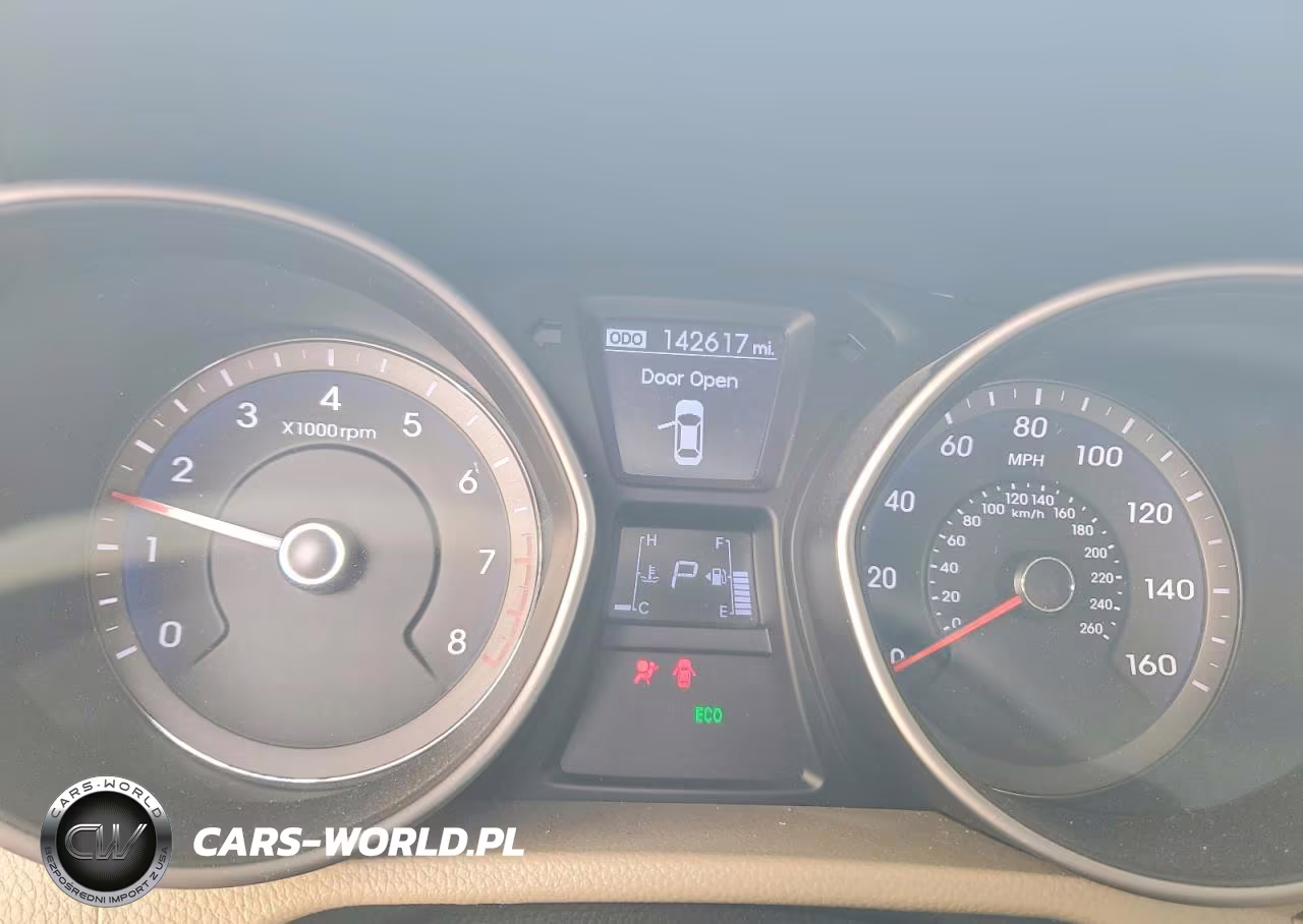 2014 Hyundai Elantra Gt Base VIN:KMHD35LH3EU204049 - 9