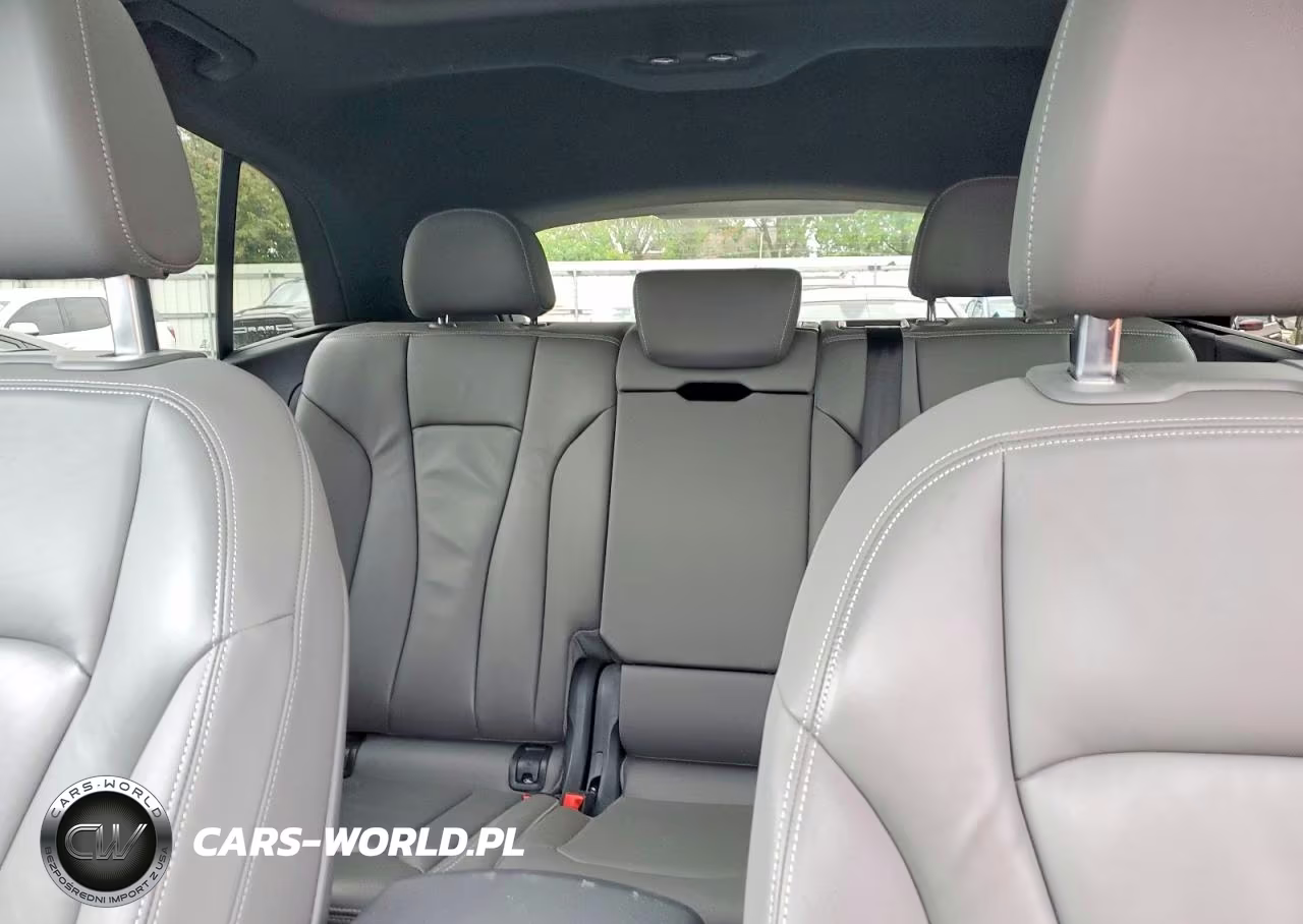 2019 Audi Q8 Premium VIN:WA1AVAF17KD038696 - 10