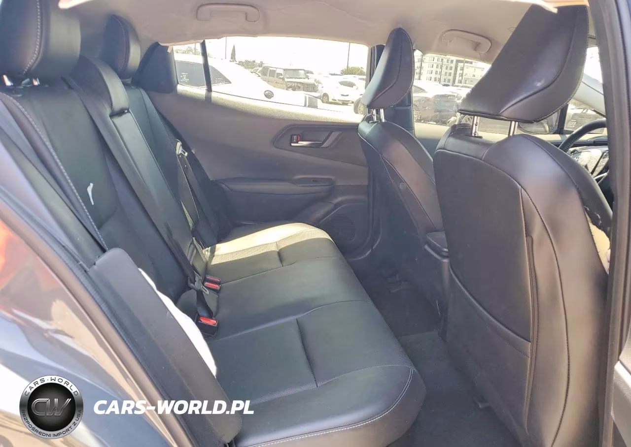 2023 Toyota Prius Xle VIN:JTDACAAU6P3005750 - 10