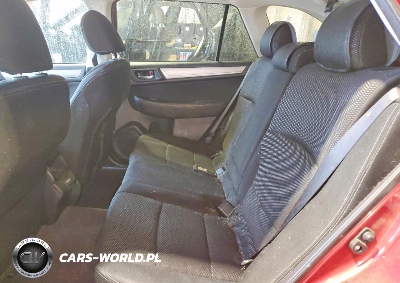 2018 Subaru Outback 2.5I Premium VIN:4S4BSAFC1J3376583 - 10