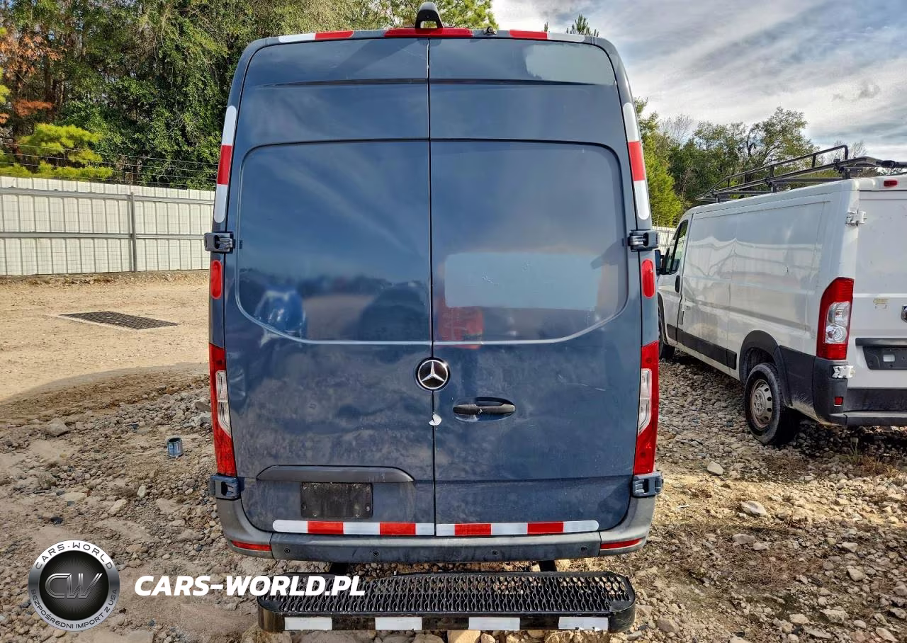 2019 Mercedes Benz Sprinter 2500 Delivery Van VIN:WD4PF1CD0KP137053 - 6