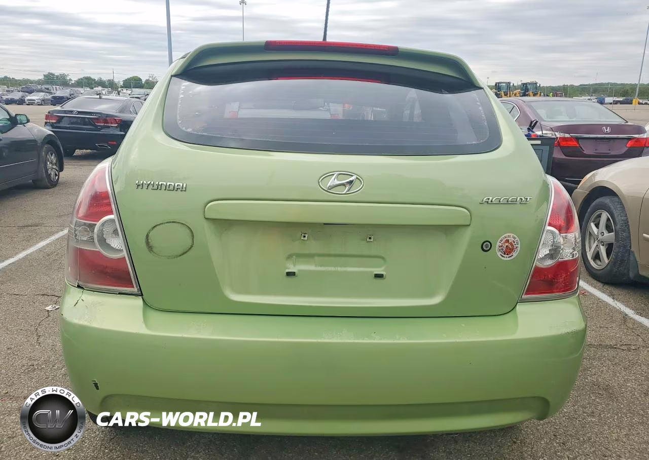 2009 Hyundai Accent Gs VIN:KMHCM36C69U129642 - 6