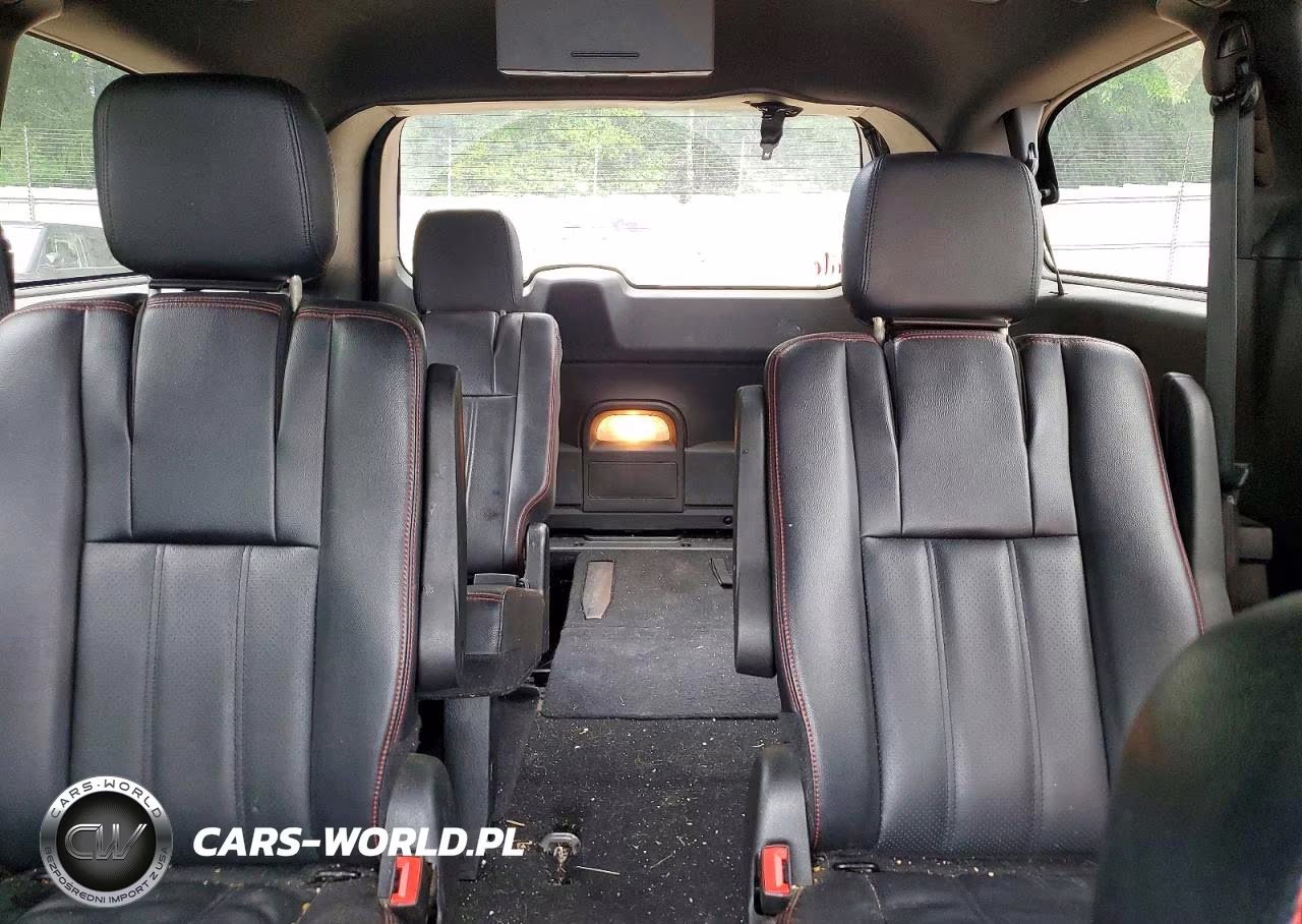 2019 Dodge Grand Caravan Gt VIN:2C4RDGEGXKR735717 - 10