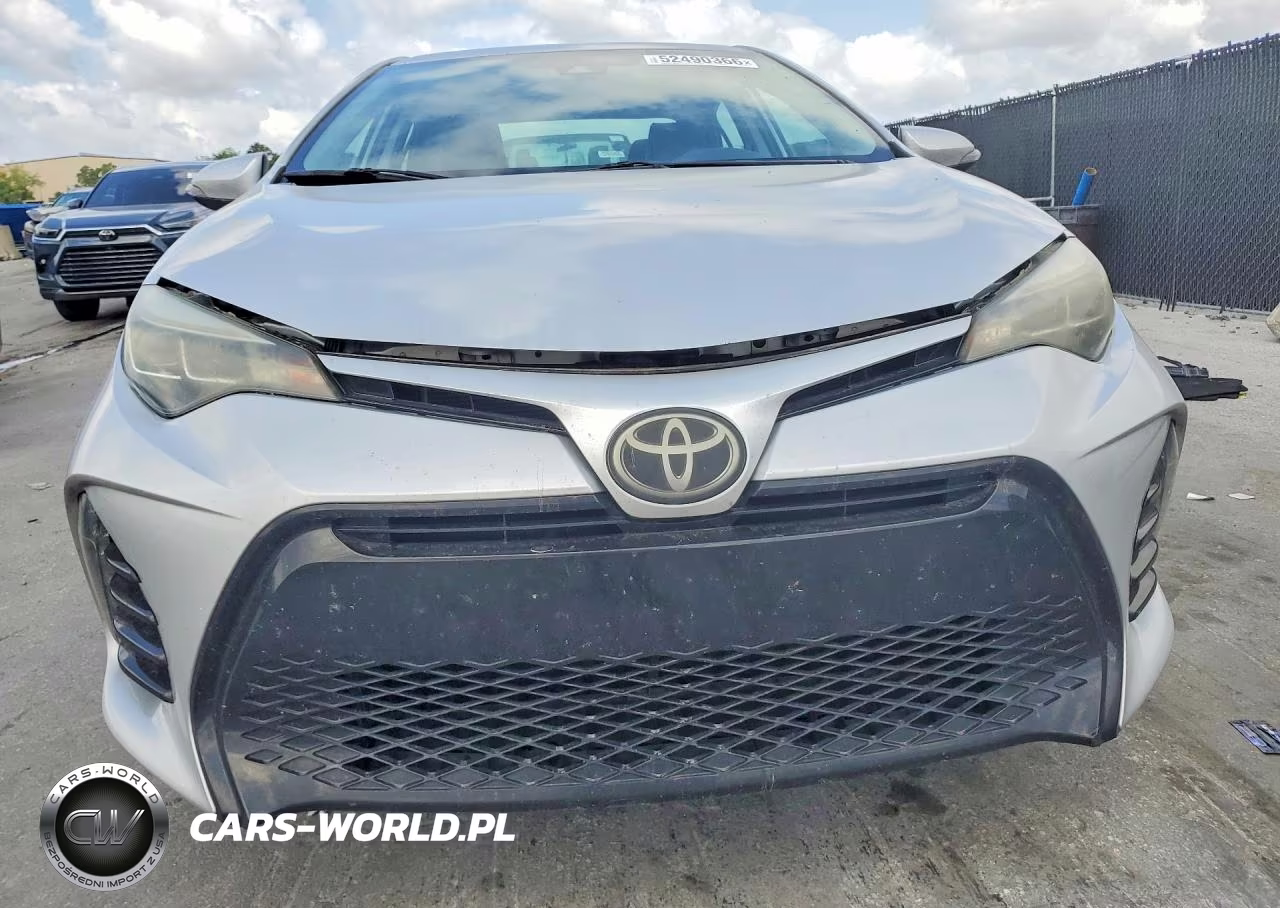 2017 Toyota Corolla Se VIN:5YFBURHE5HP664328 - 5