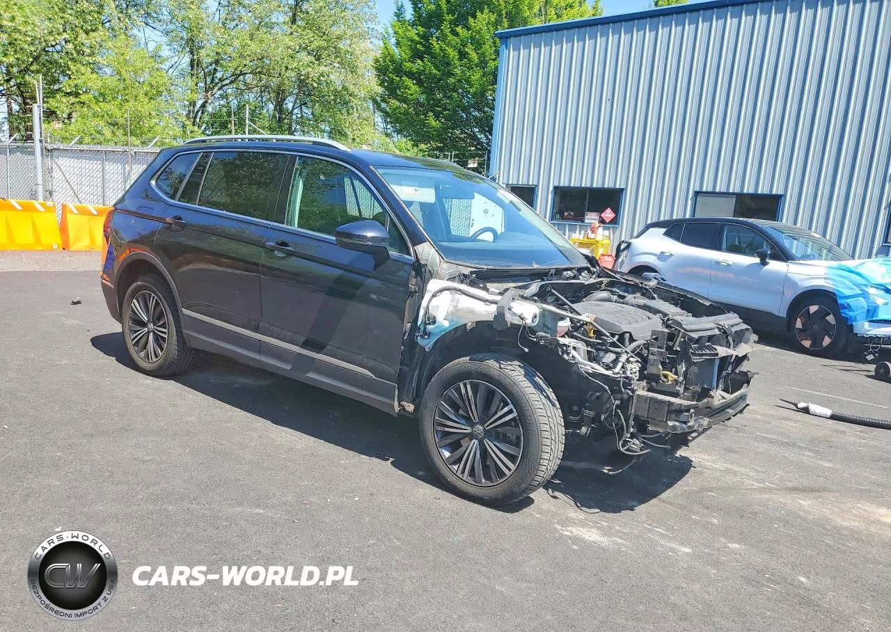 2018 Volkswagen Tiguan Se VIN:3VV2B7AX5JM051940 - 4
