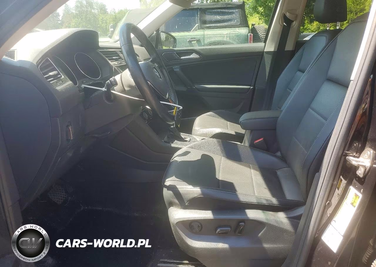 2018 Volkswagen Tiguan Se VIN:3VV2B7AX5JM051940 - 7