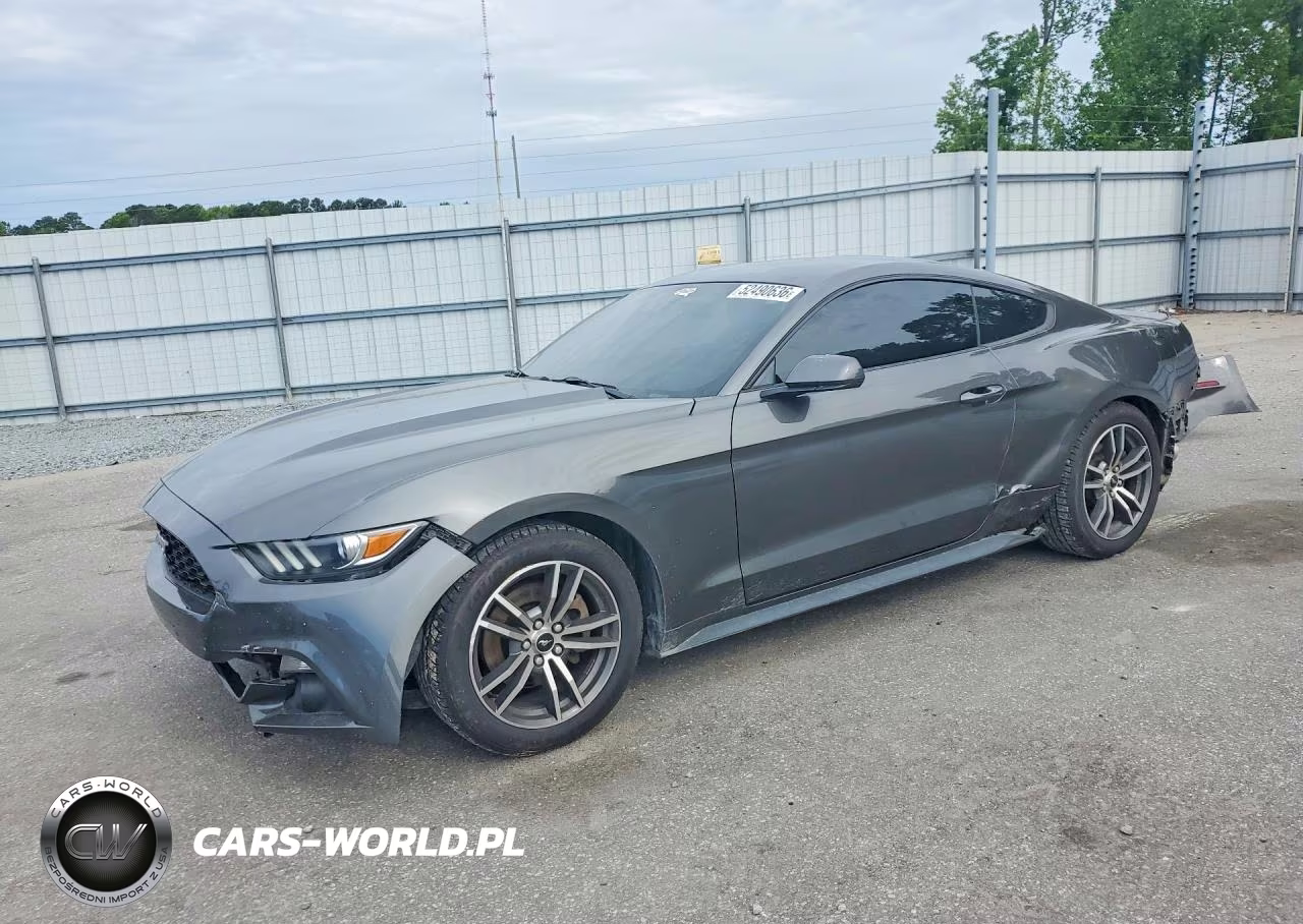 FORD MUSTANG