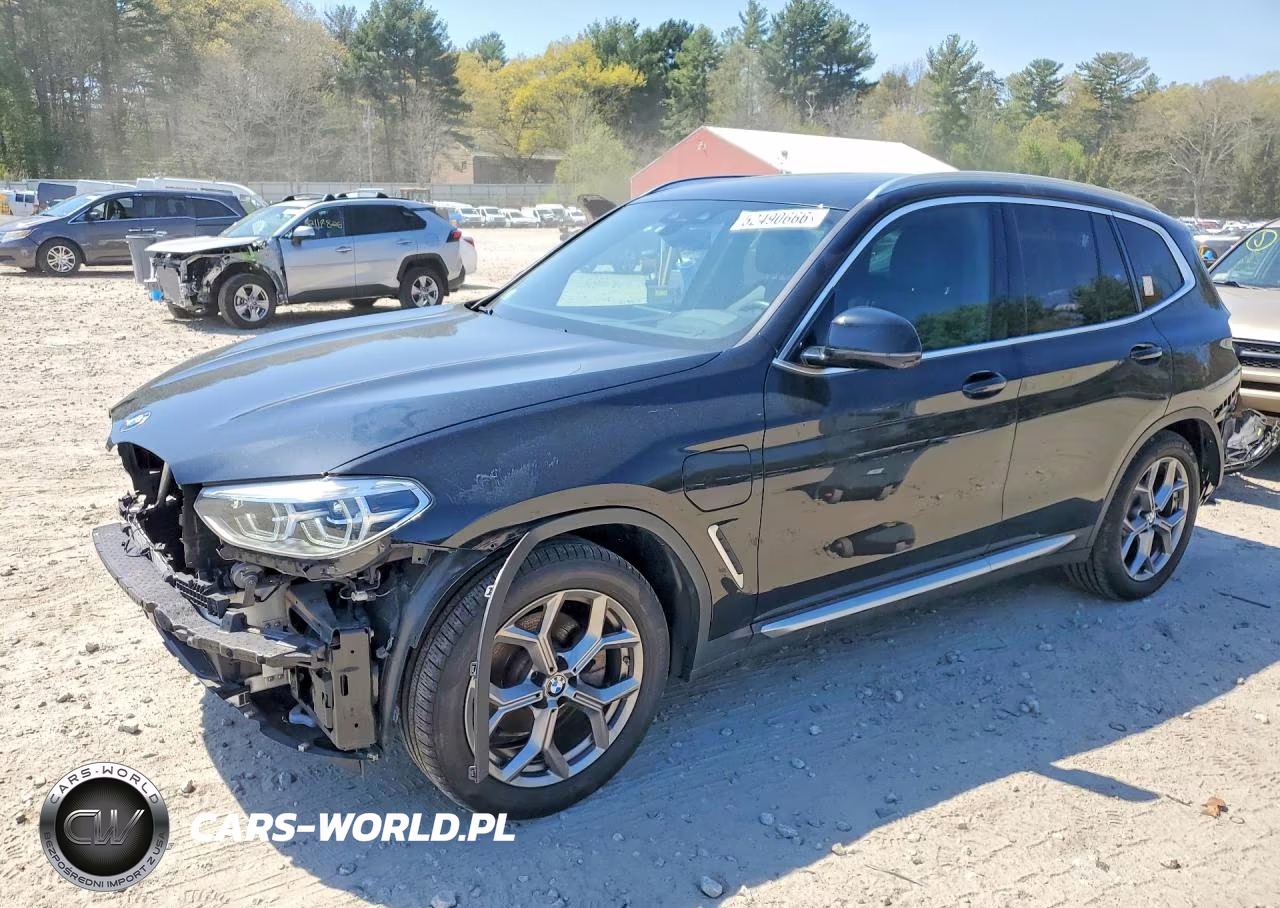 2021 BMW X3 xDrive30E