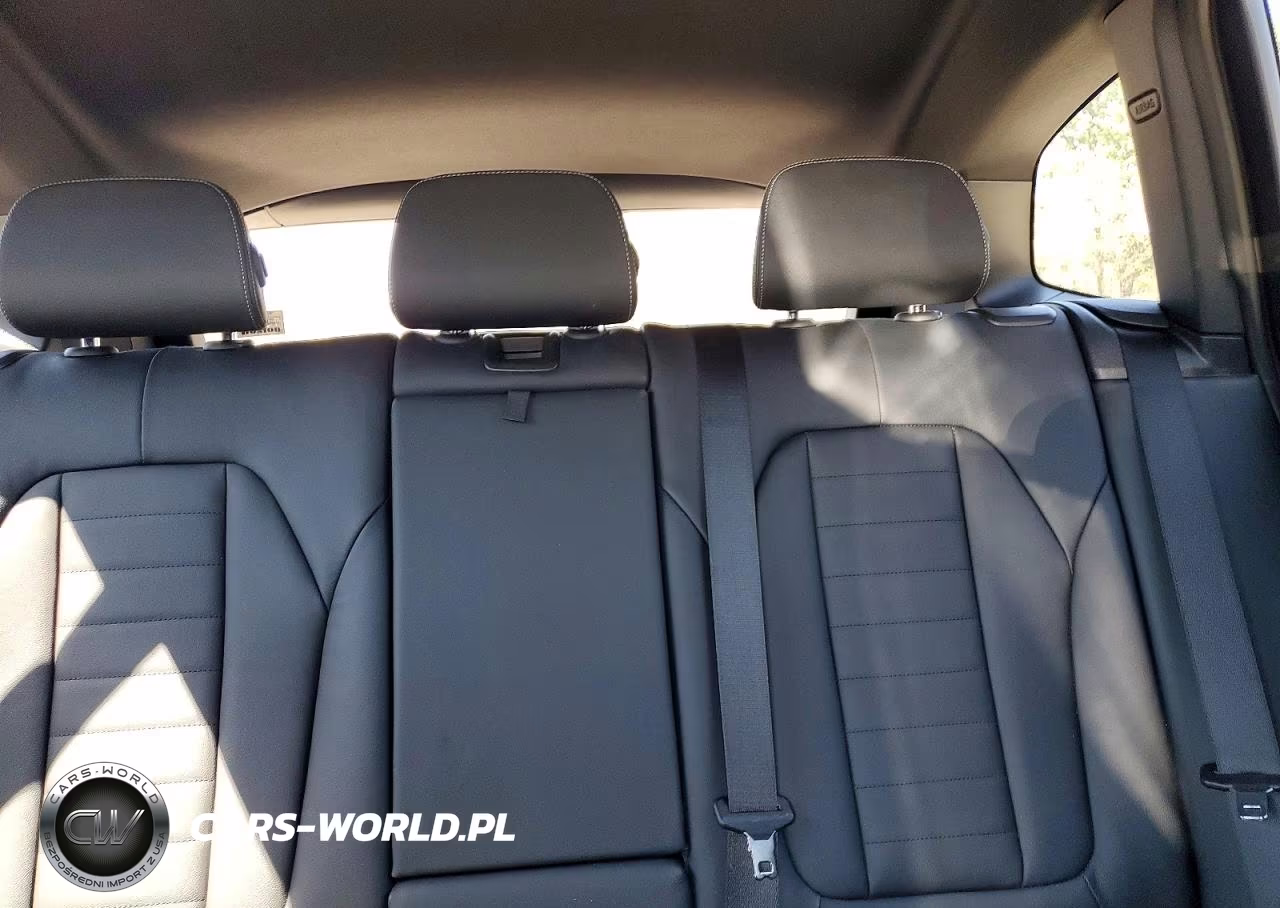 2021 BMW X3 xDrive30E VIN:5UXTS1C06M9D79811 - 10