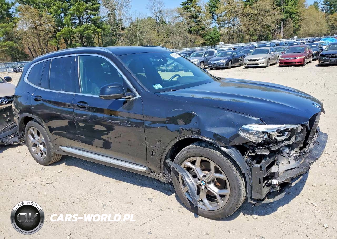 2021 BMW X3 xDrive30E VIN:5UXTS1C06M9D79811 - 4