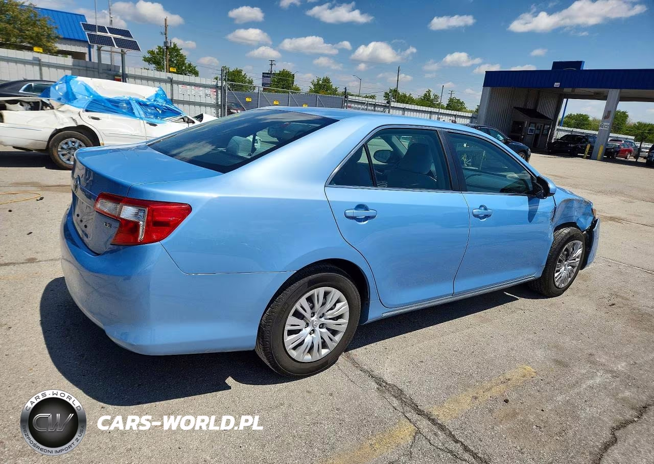 2012 Toyota Camry Le VIN:4T4BF1FK7CR246242 - 3