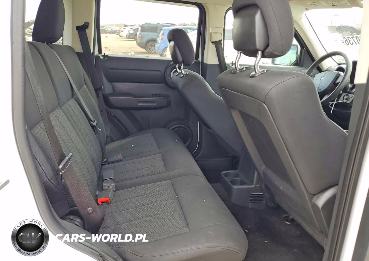 2011 Dodge Nitro Heat VIN:1D4PT4GK8BW572862 - 10
