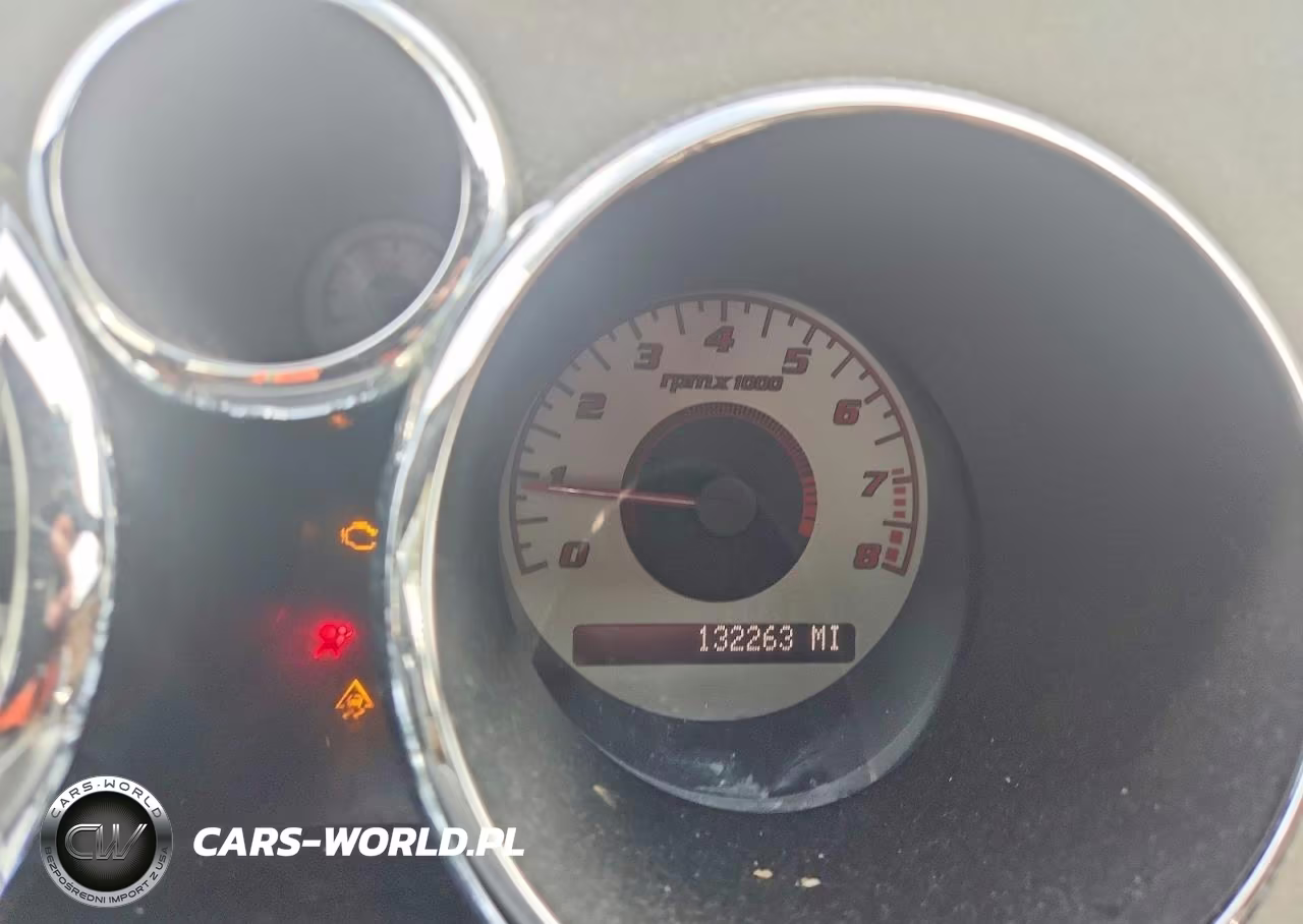 2008 Pontiac Solstice VIN:1G2MC35B08Y123187 - 8