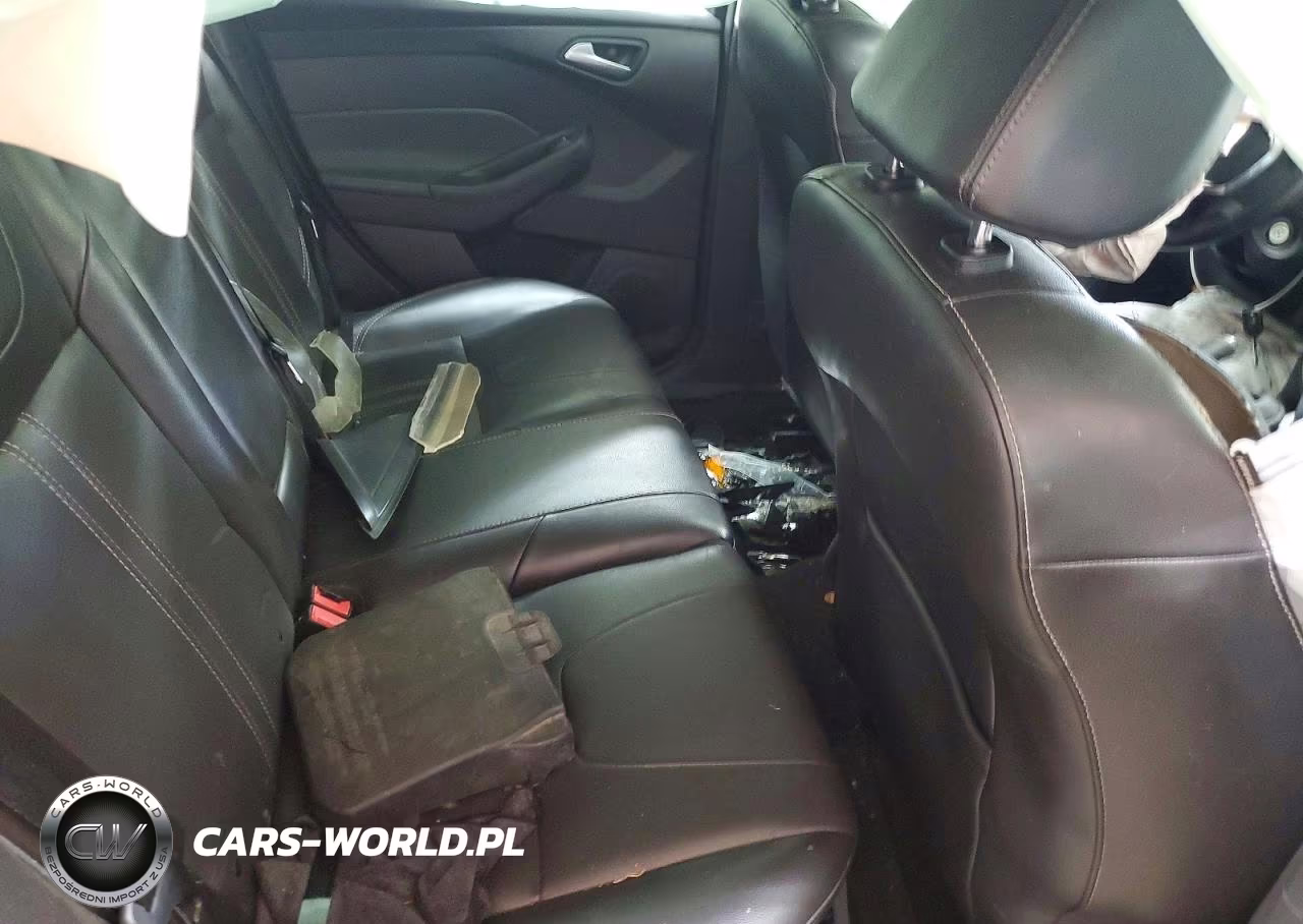 2014 Ford Focus Se VIN:1FADP3K24EL450209 - 10