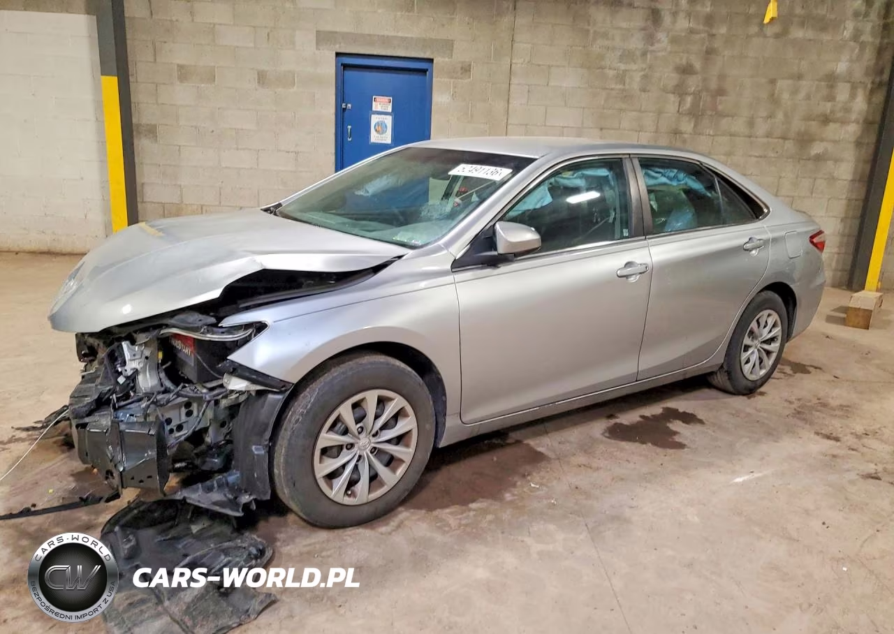 2016 Toyota Camry Le