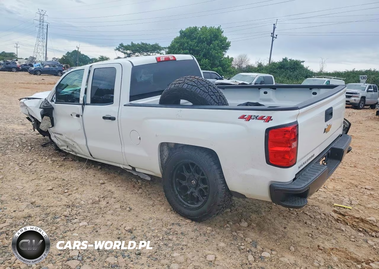 2018 Chevrolet Silverado K1500 VIN:1GCVKNEC2JZ336620 - 2
