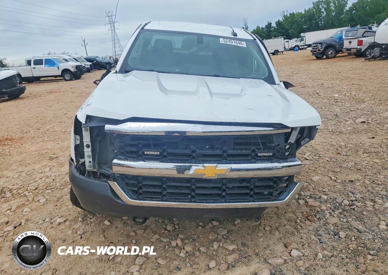 2018 Chevrolet Silverado K1500 VIN:1GCVKNEC2JZ336620 - 5