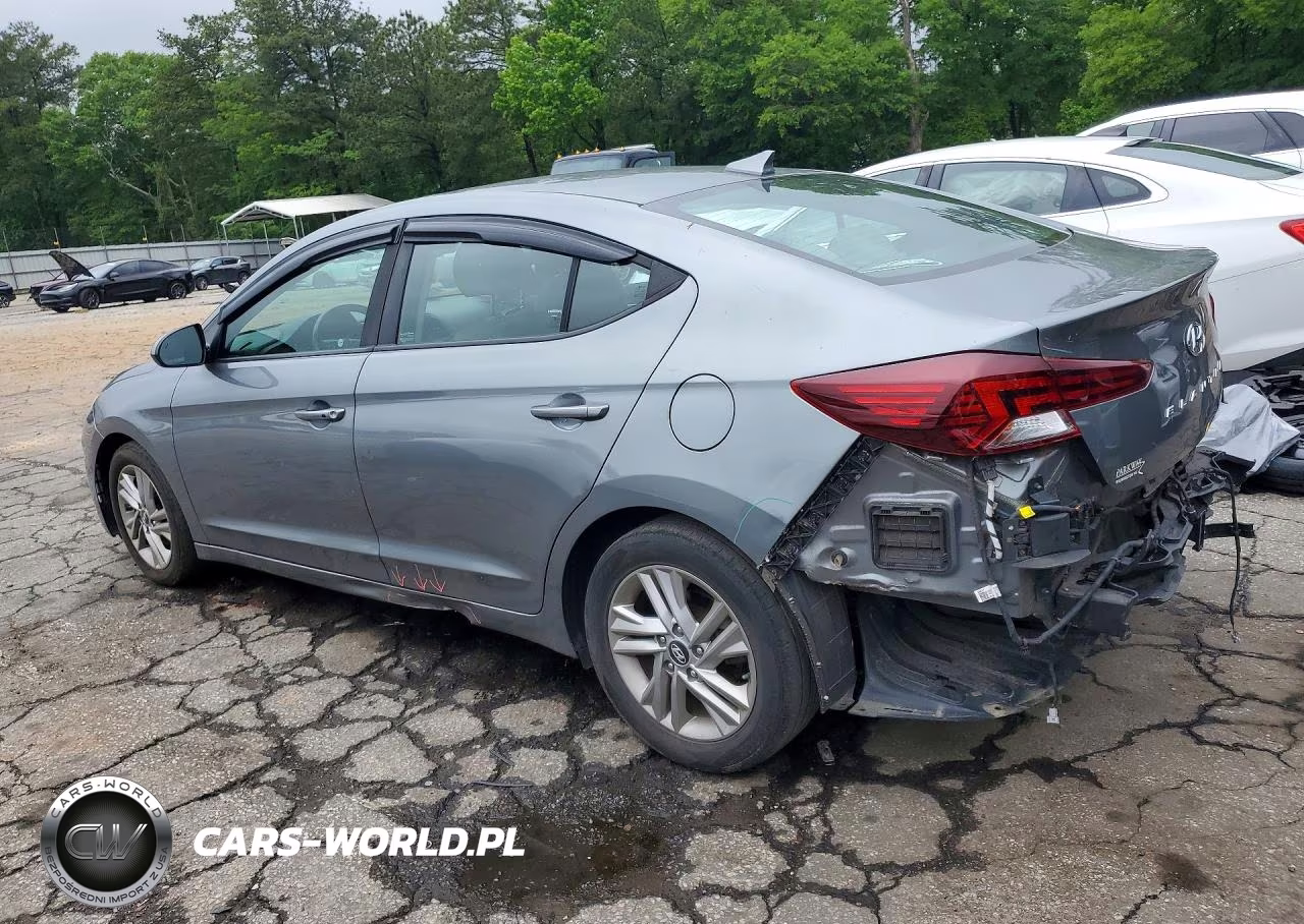 2019 Hyundai Elantra Value Edition VIN:KMHD84LFXKU812270 - 2