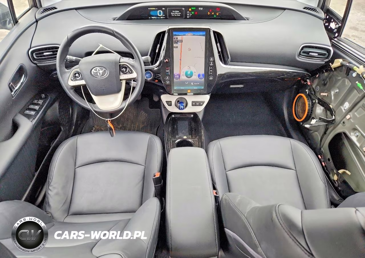 2017 Toyota Prius Prime Advanced VIN:JTDKARFP0H3015798 - 8
