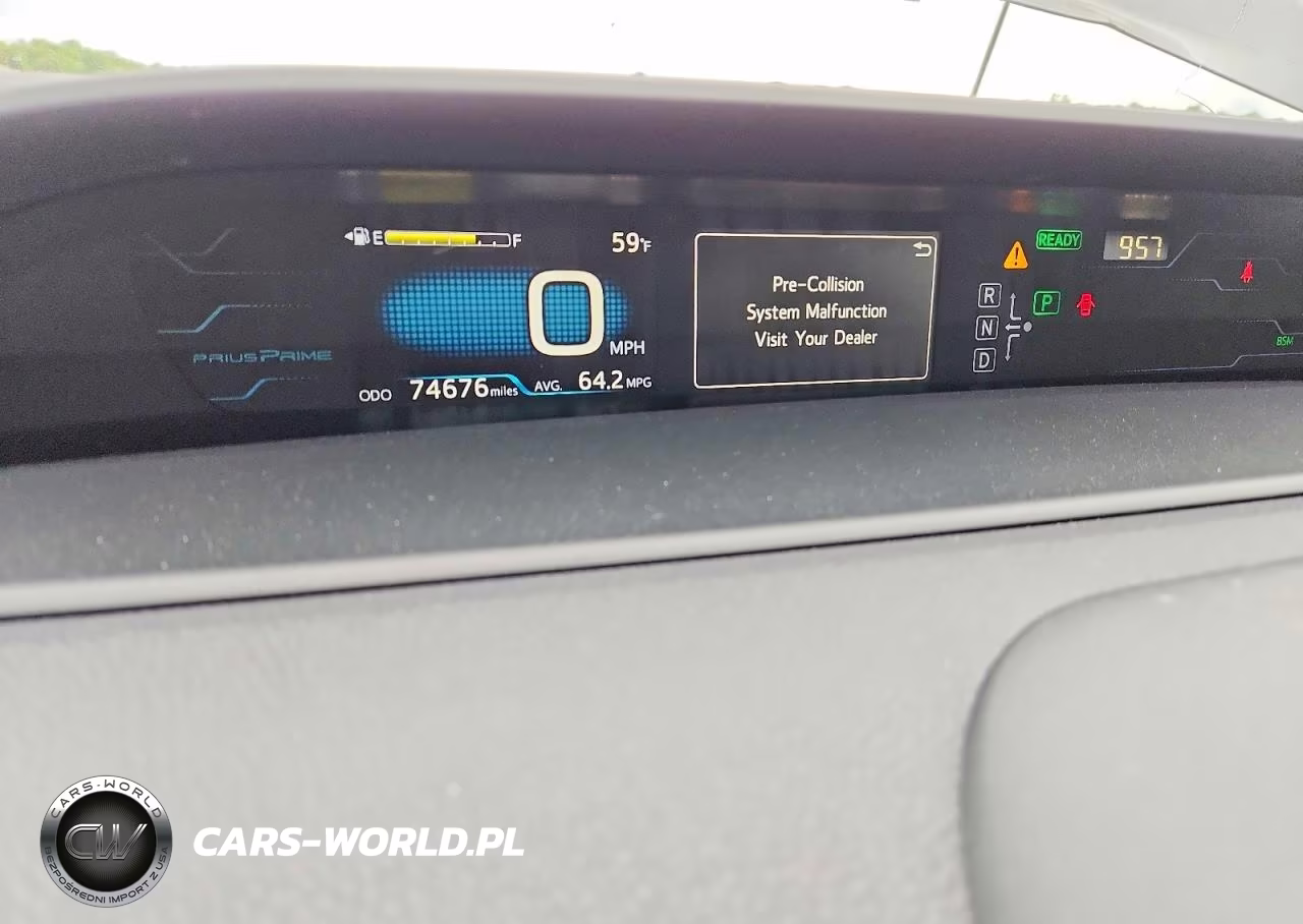 2017 Toyota Prius Prime Advanced VIN:JTDKARFP0H3015798 - 9