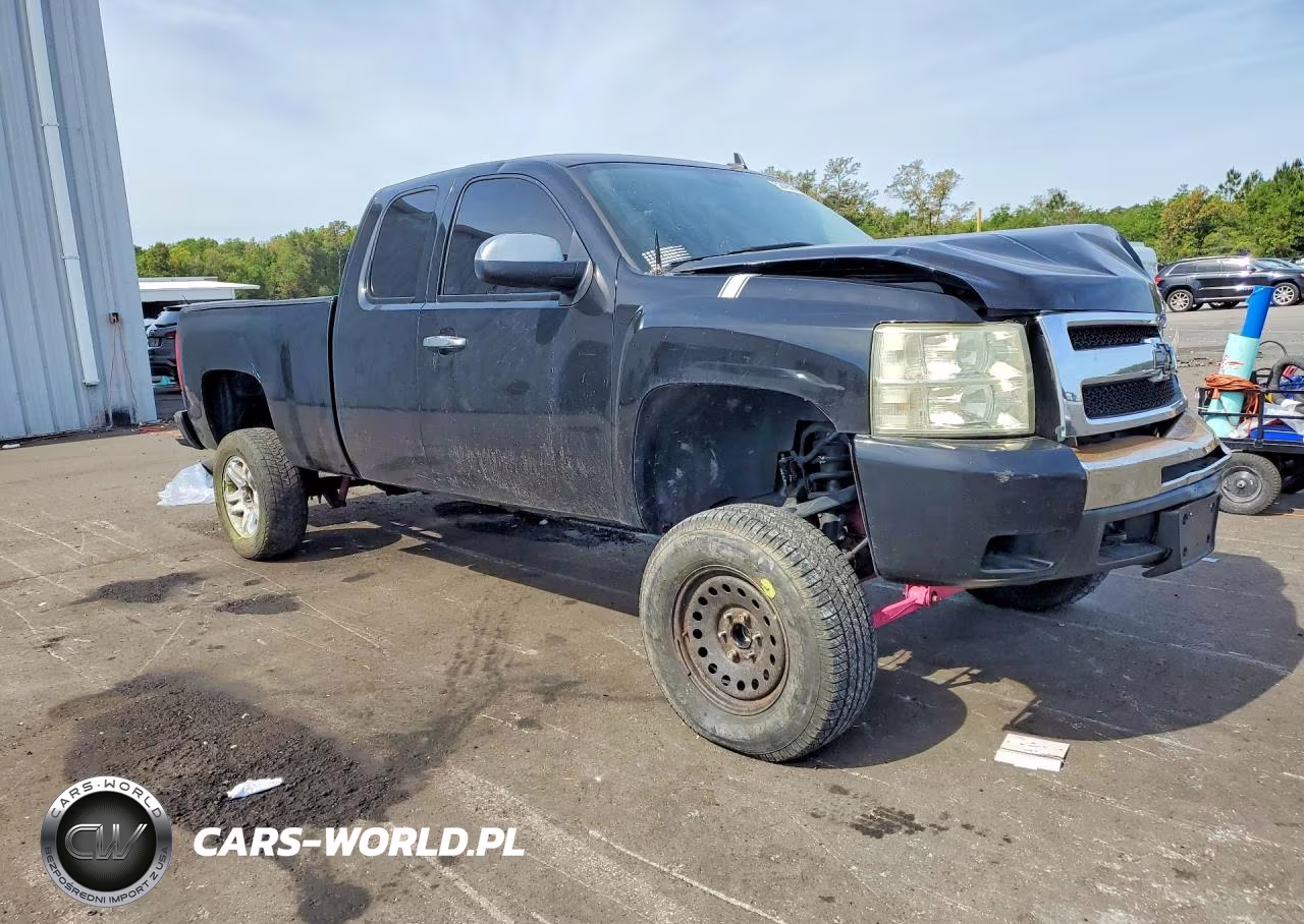 2008 Chevrolet Silverado K1500 VIN:2GCEK190481279381 - 4
