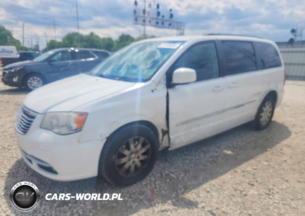 2015 Chrysler Town And Country Lx – zdjęcie 1 z 13