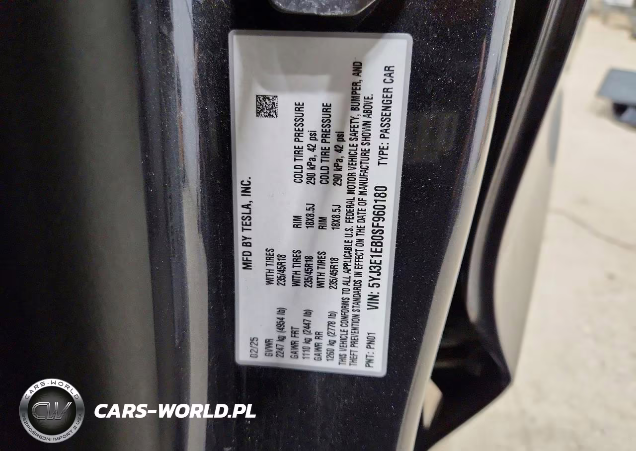 2025 Tesla Model 3 VIN:5YJ3E1EB0SF960180 - 12