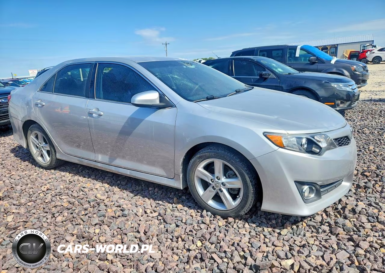 2013 Toyota Camry Se VIN:4T1BF1FK4DU212299 - 4