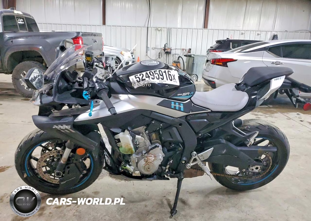 2025 Cf Moto 675Ss VIN:LCEPEVLP3S6001083 - 3