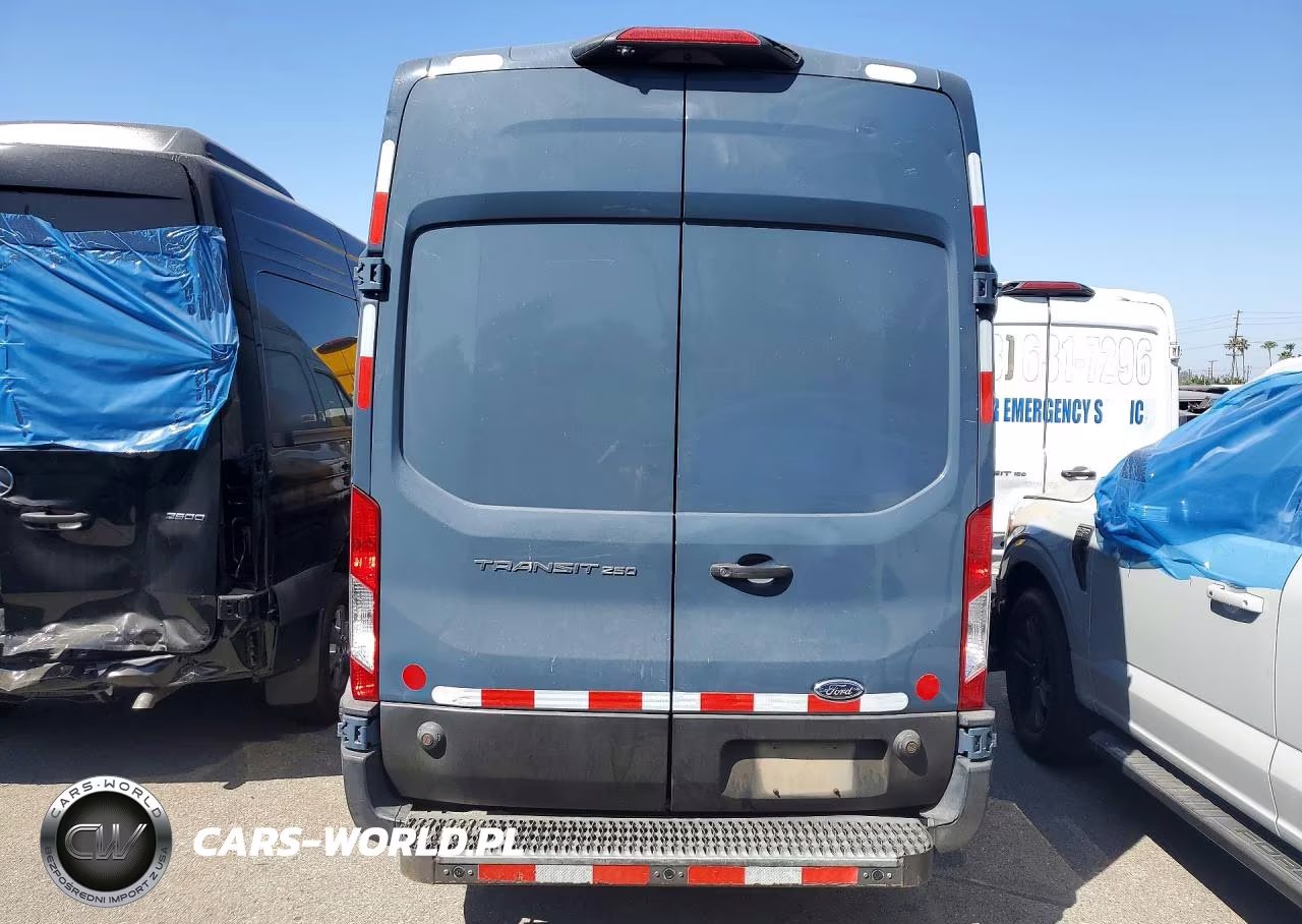 2019 Ford Transit T-250 VIN:1FTYR3XM4KKA97696 - 6