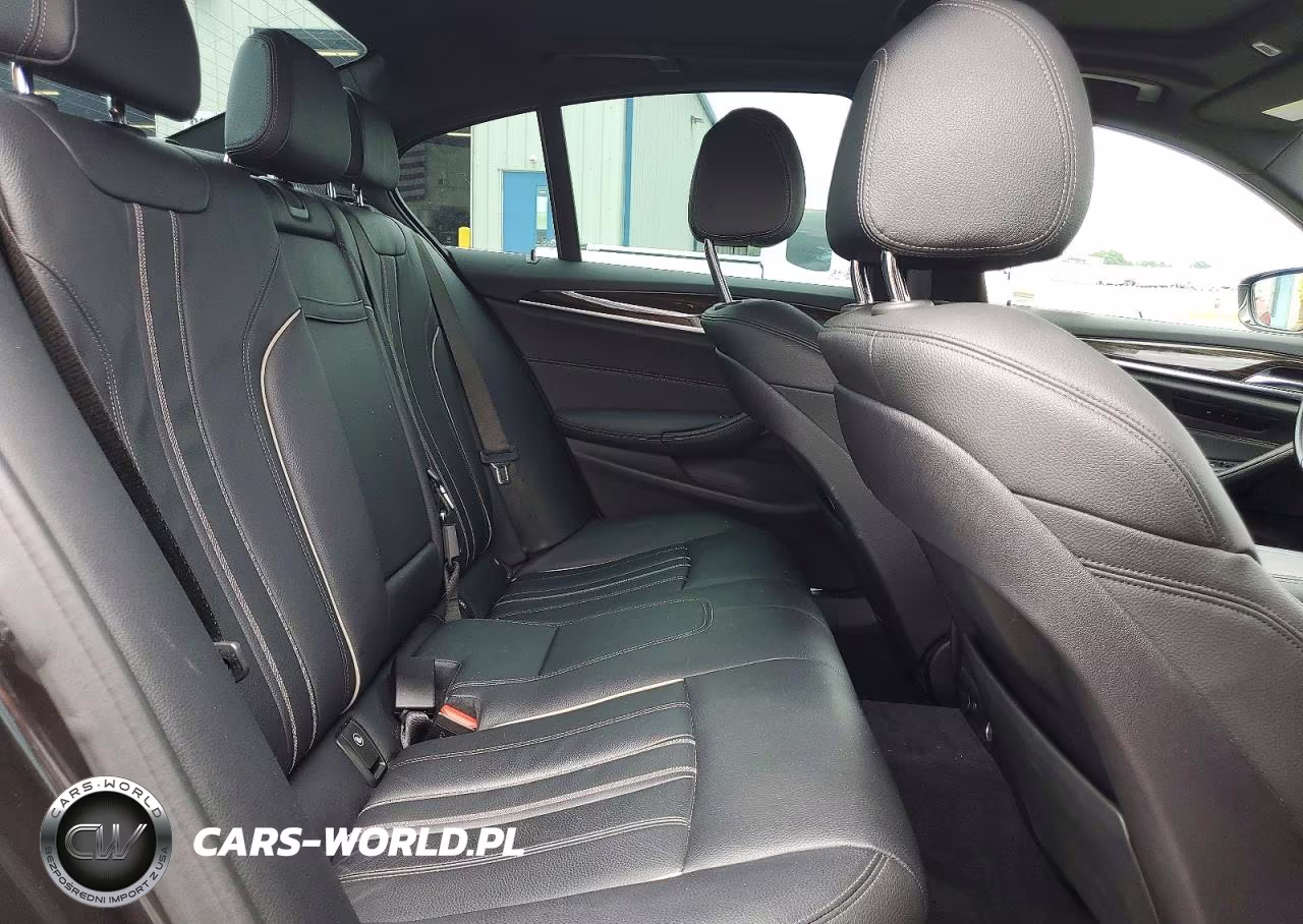 2019 BMW 530 I VIN:WBAJA5C58KBX46819 - 10