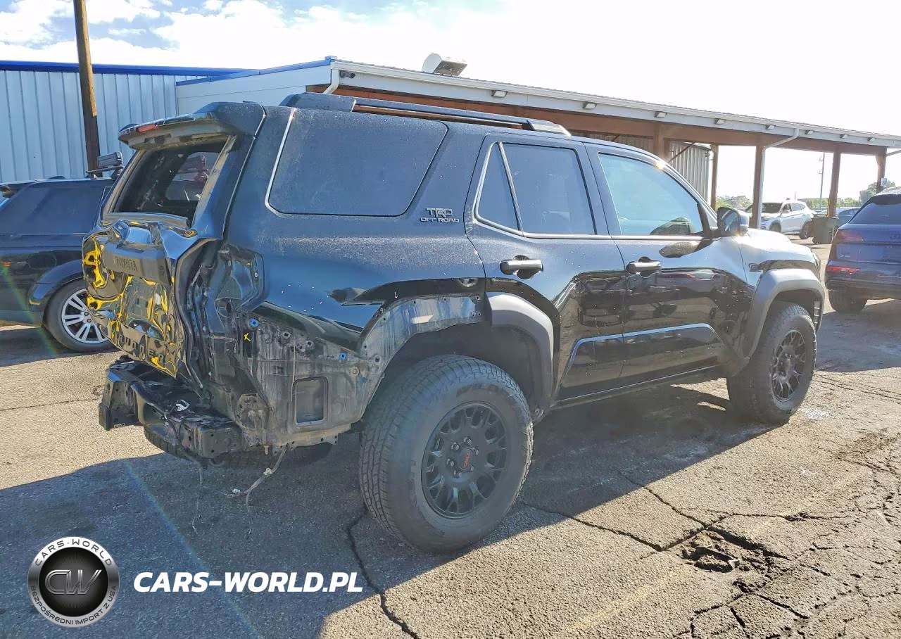 2025 Toyota 4Runner Trd Off-Road Premium VIN:JTEVA5BR6S5020220 - 3