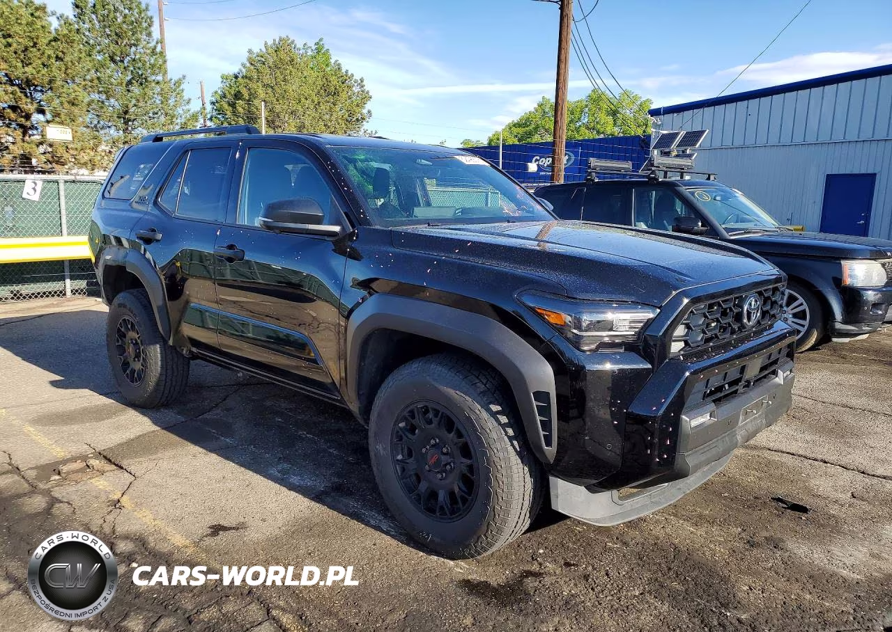 2025 Toyota 4Runner Trd Off-Road Premium VIN:JTEVA5BR6S5020220 - 4