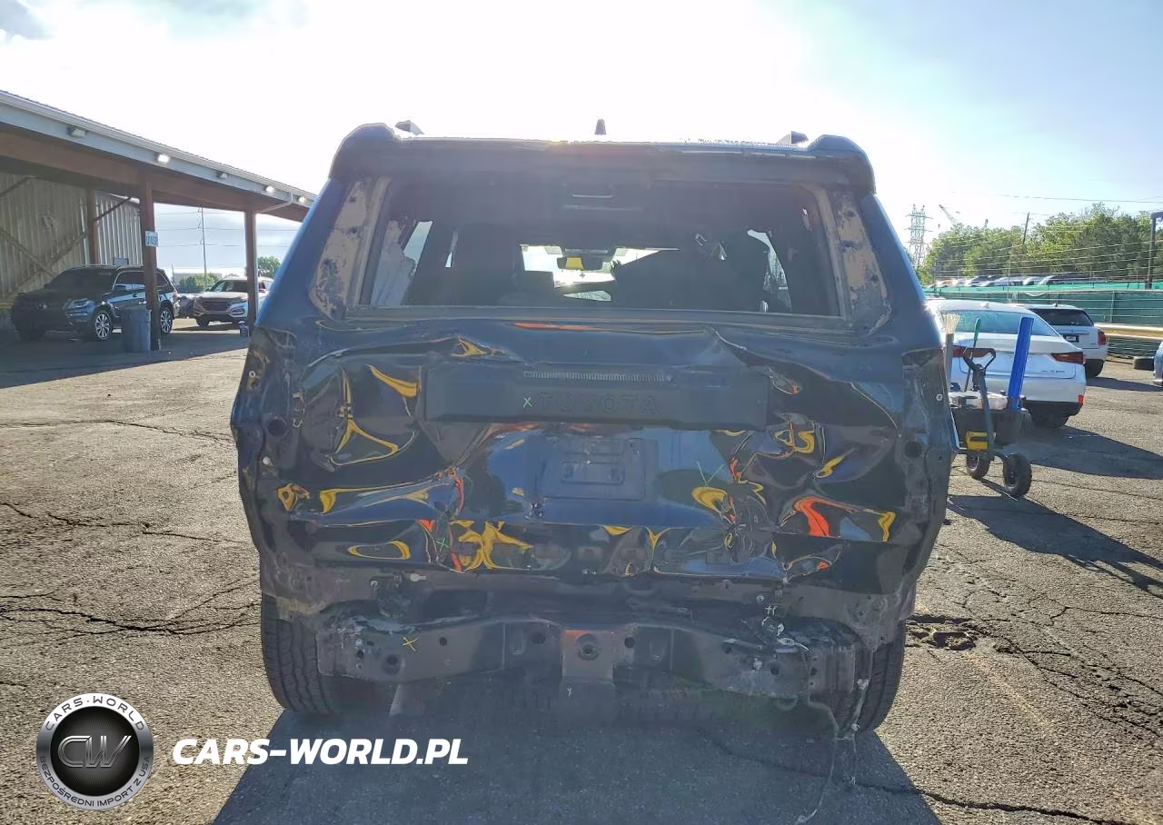 2025 Toyota 4Runner Trd Off-Road Premium VIN:JTEVA5BR6S5020220 - 6
