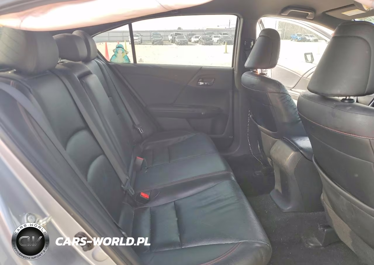2017 Honda Accord Sport Special Edition VIN:1HGCR2F10HA134304 - 10