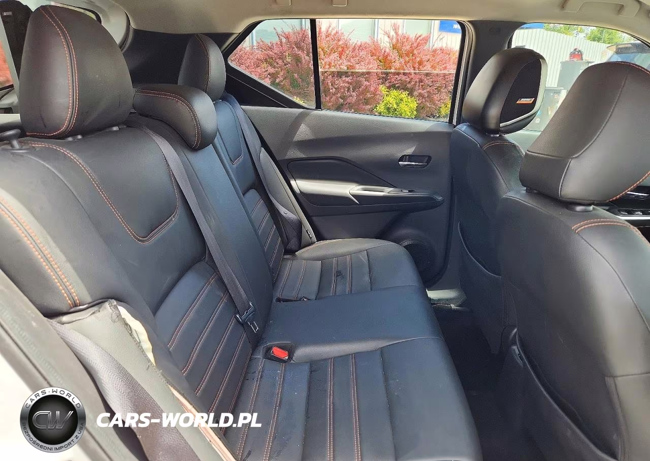2020 Nissan Kicks Sr VIN:3N1CP5DV1LL501534 - 11
