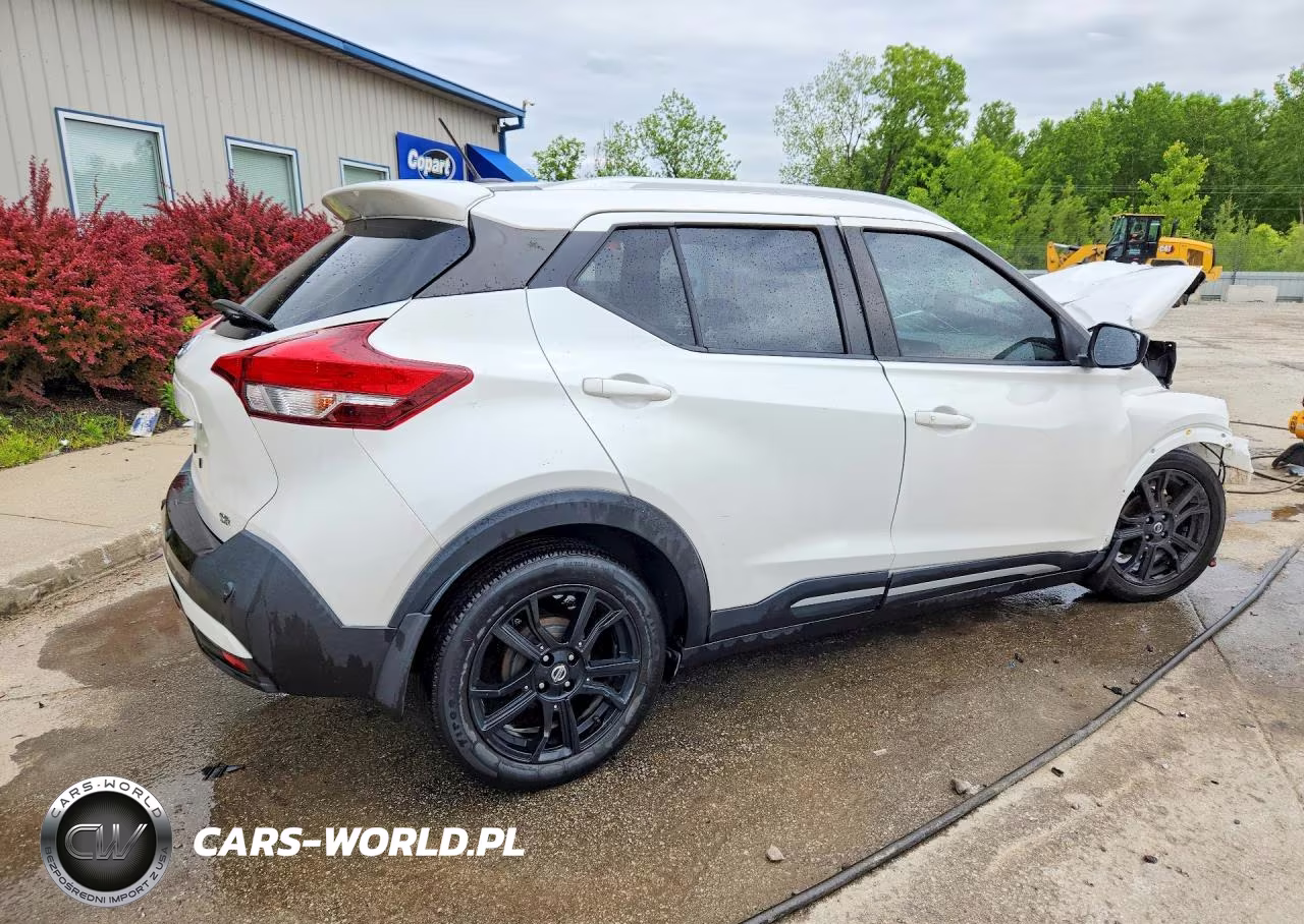 2020 Nissan Kicks Sr VIN:3N1CP5DV1LL501534 - 3