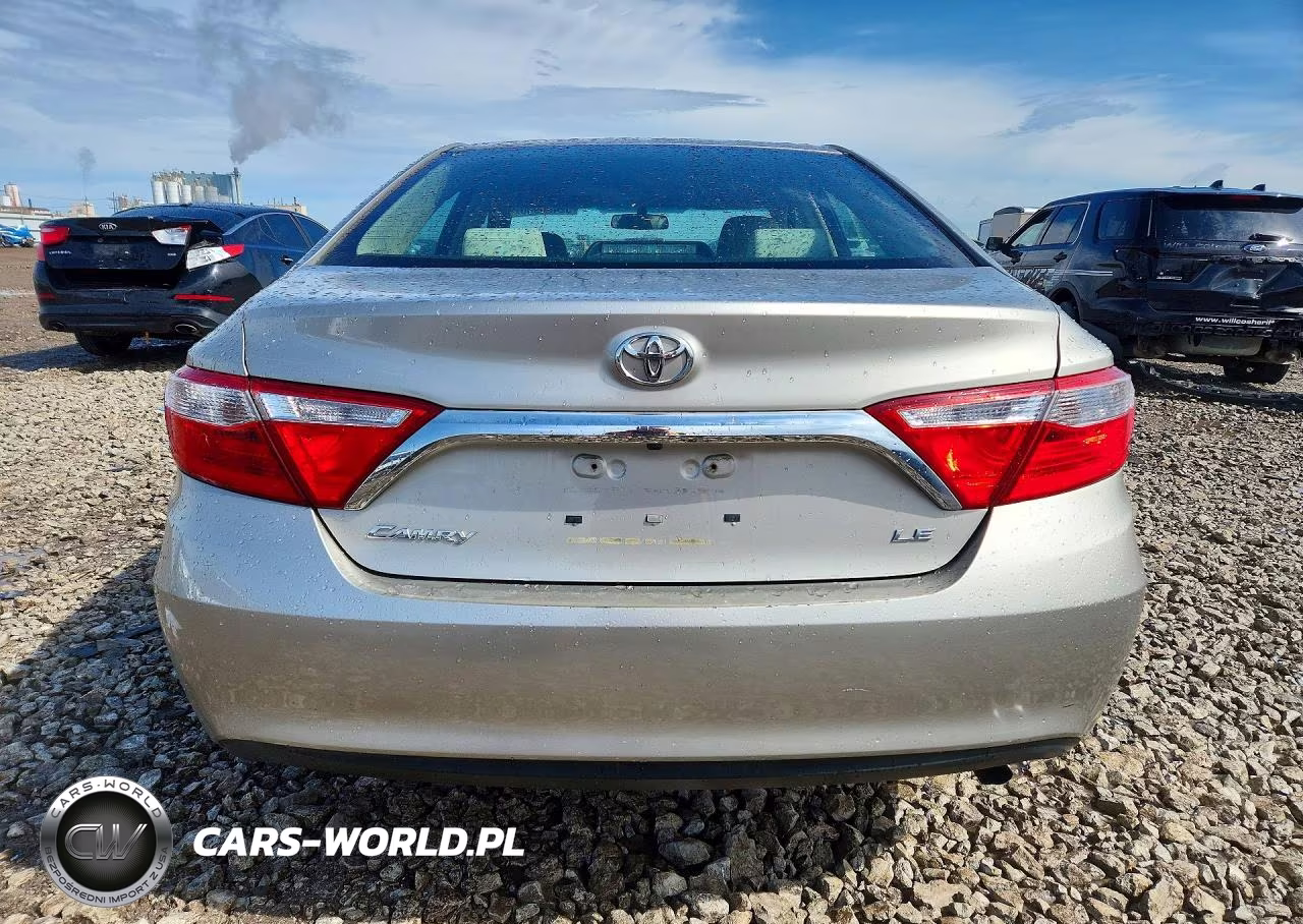 2016 Toyota Camry Le VIN:4T4BF1FK0GR571501 - 6