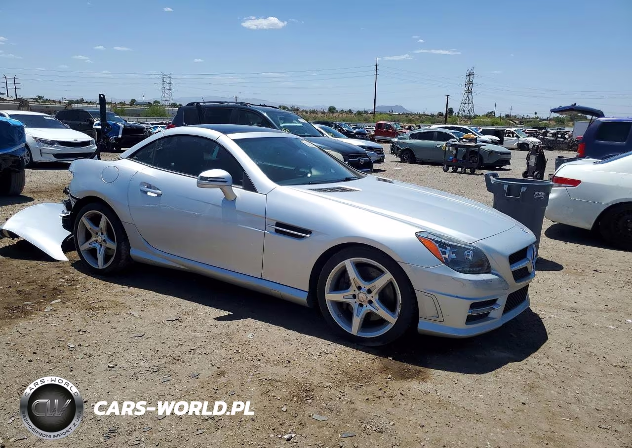 2012 Mercedes-Benz Slk 350 VIN:WDDPK5HA3CF012296 - 4
