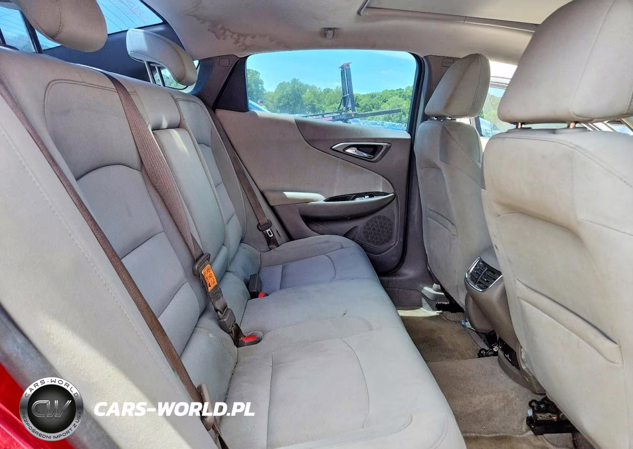 2017 Chevrolet Malibu Lt VIN:1G1ZE5ST5HF183989 - 10