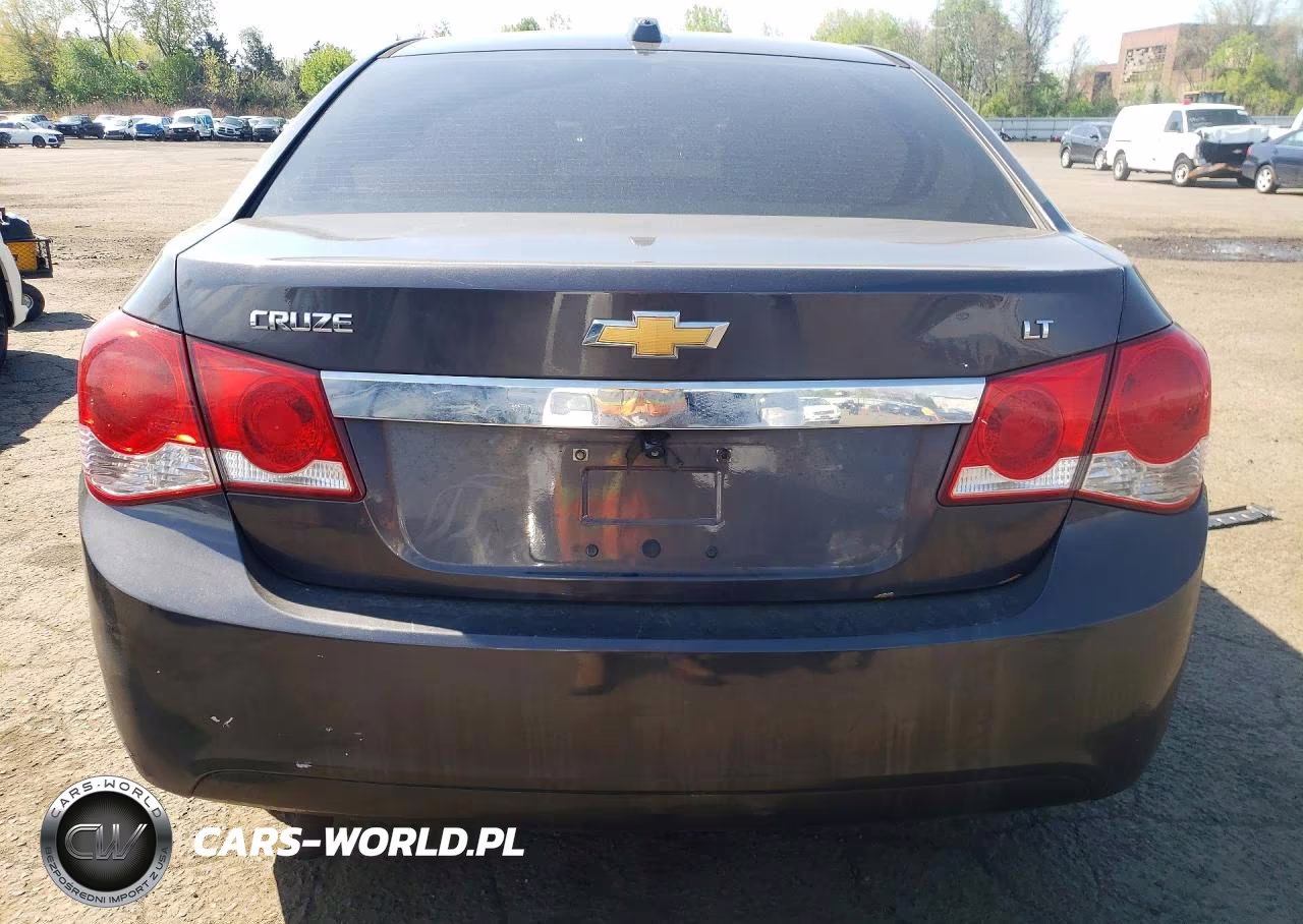 2015 Chevrolet Cruze Lt VIN:1G1PE5SBXF7142702 - 6
