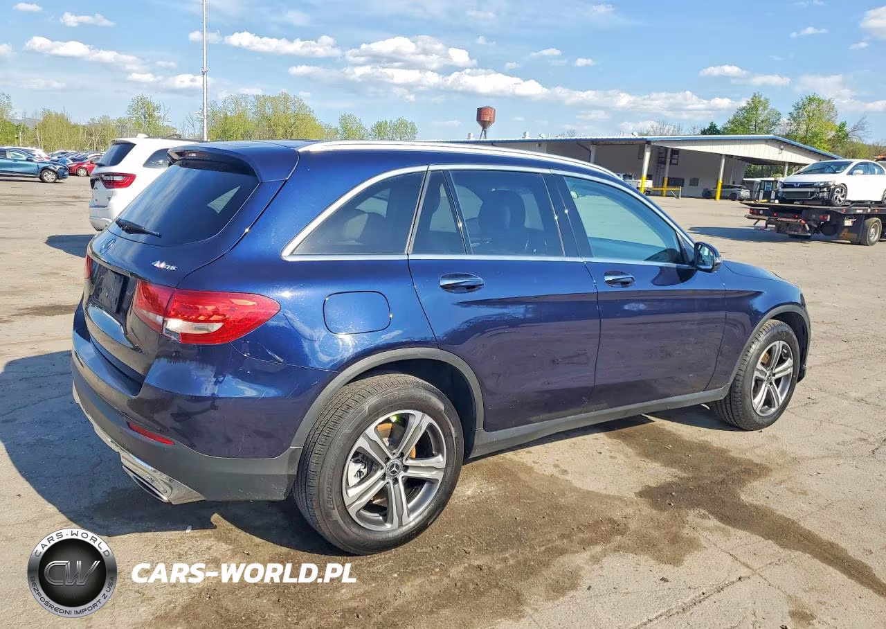 2018 Mercedes-Benz Glc 300 4Matic VIN:WDC0G4KB4JV021465 - 3
