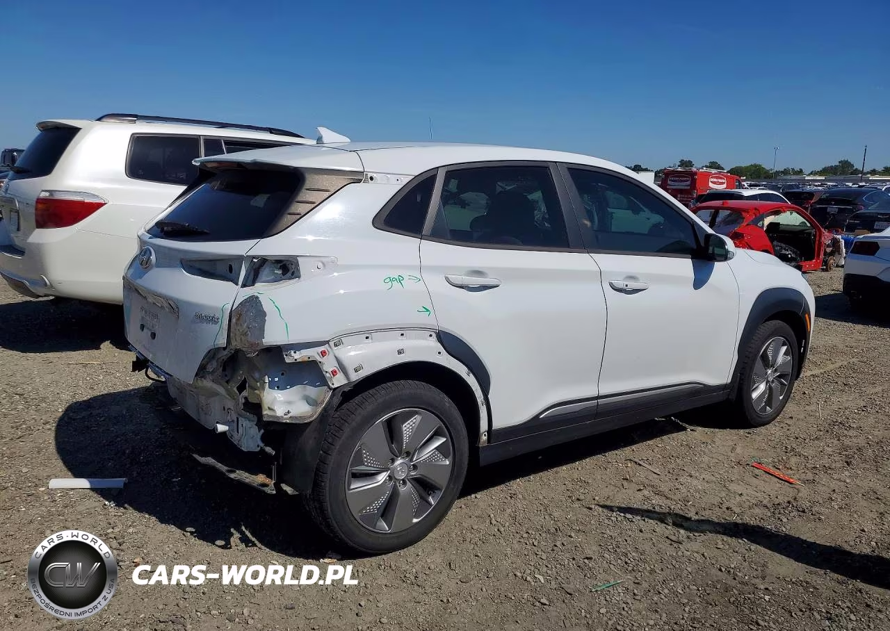 2021 Hyundai Kona Limited VIN:KM8K33AG5MU101770 - 3