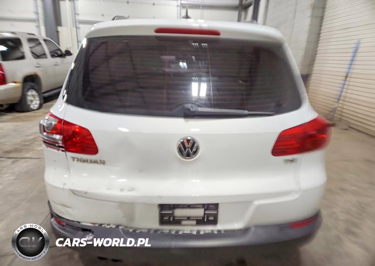 2017 Volkswagen Tiguan S VIN:WVGAV7AX1HK026631 - 6