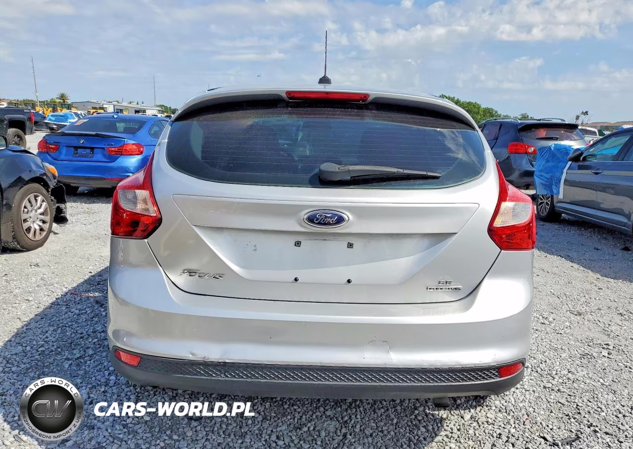 2014 Ford Focus Se VIN:1FADP3K24EL265125 - 6
